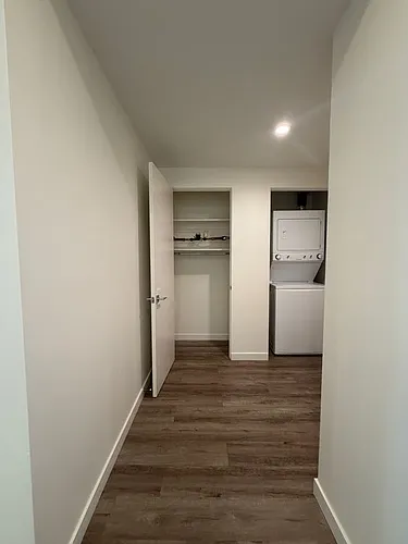 Floor plan 1 Bed 1 Den 1 5 Bath