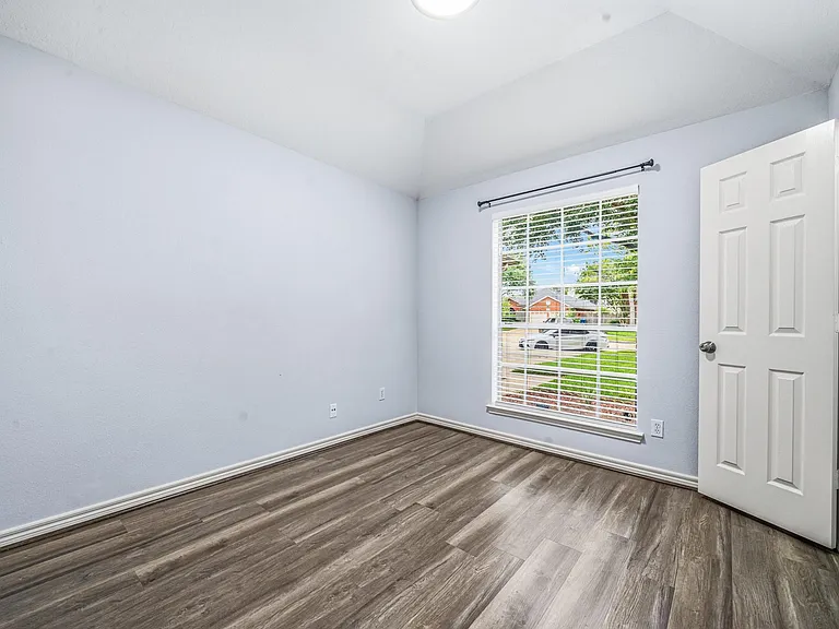 15007 Changing Oak Ridge Ct — Photo 22