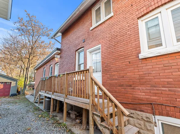 59A David St, Brampton, ON L6X 1J6