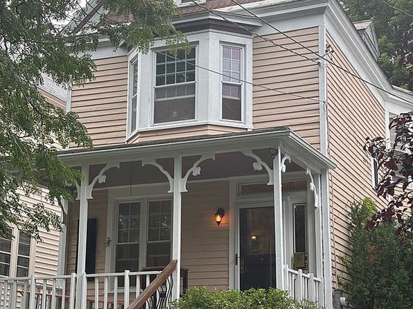 72 N Pine Ave