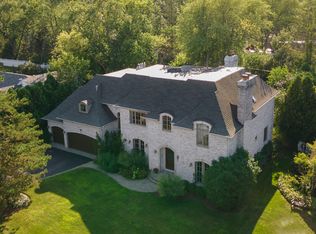 336 Jeffery Ln, Northfield, IL