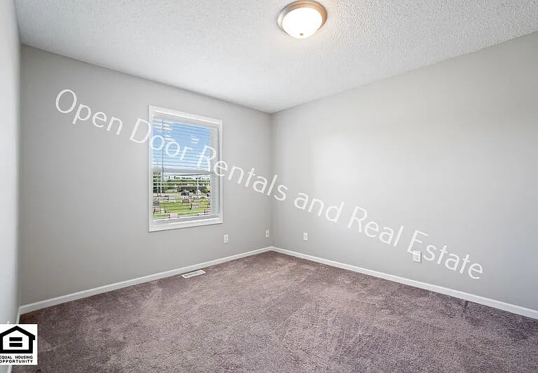 7725 E State Blvd — Photo 17