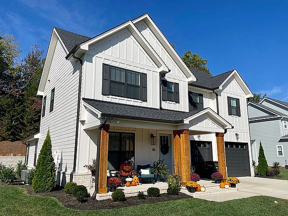 2nd image of 118 Glen Abbey Dr