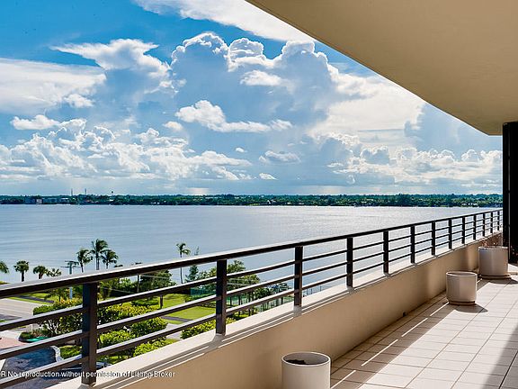 3rd image of 3100 S Ocean Blvd #Penthouse 605s