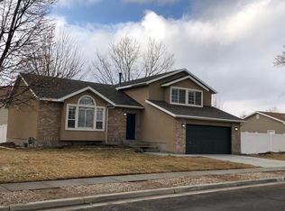 11988 S Nicklaus Rd, Sandy, UT 84092