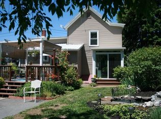 32 Linden St, Chicopee, MA 01020