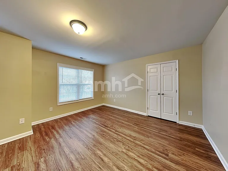 1414 Southgate Dr — Photo 18