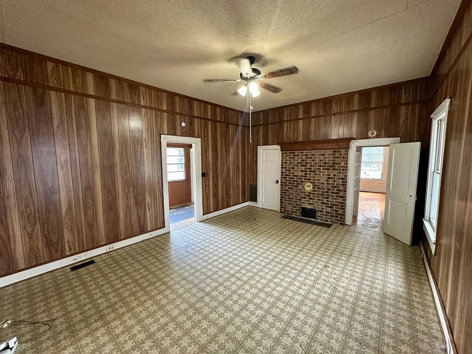 2 bed, 1272 sqft, $750 — Photo 3