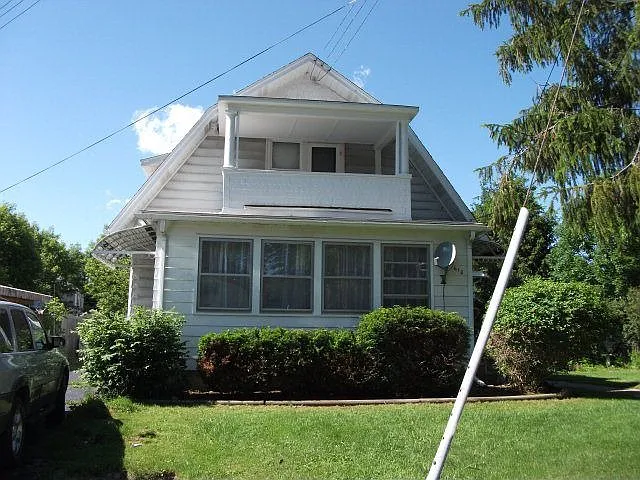 610 Fred St photo 1