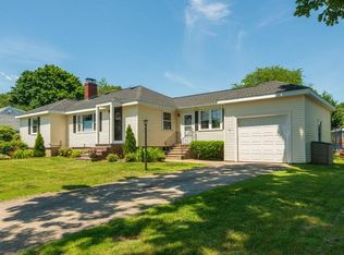 16 Crescent Rd, South Hamilton, MA 01982