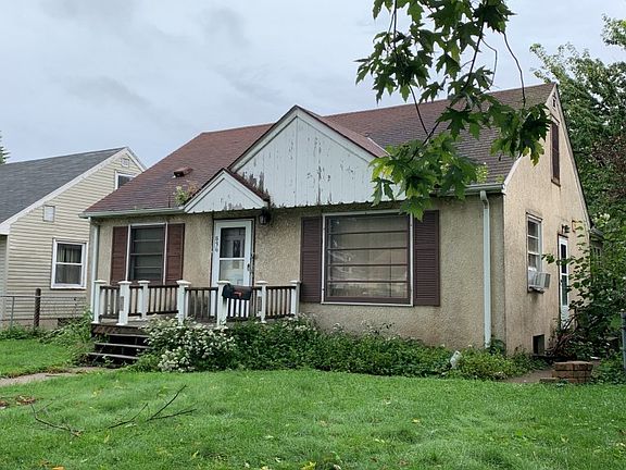 2nd image of 836 20th Ave SE