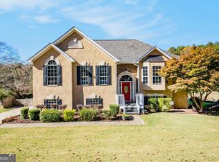 65 Southfield Dr, Newnan, GA 30265
