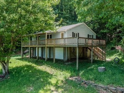933 Autumn Valley Drive, West Jefferson, NC, 28694