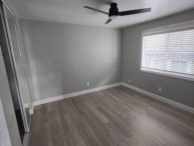 229 Tennessee St #D — Photo 16