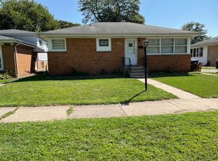 7833 Lotus Ave, Morton Grove, IL