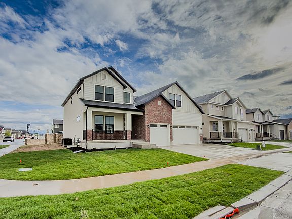 2nd image of 147 W Autumn Blaze Dr #4321