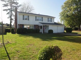 465 W Plantation Rd, Virginia Beach, VA 23454