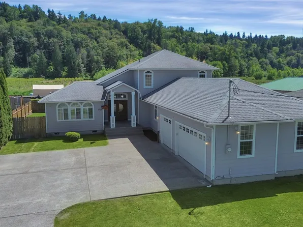 1710 12th Avenue SE, Puyallup, WA 98372
