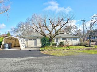 400 N Barneburg Rd, Medford, OR 97504