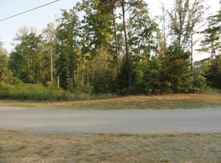 Pine St, Madisonville, TN 37354