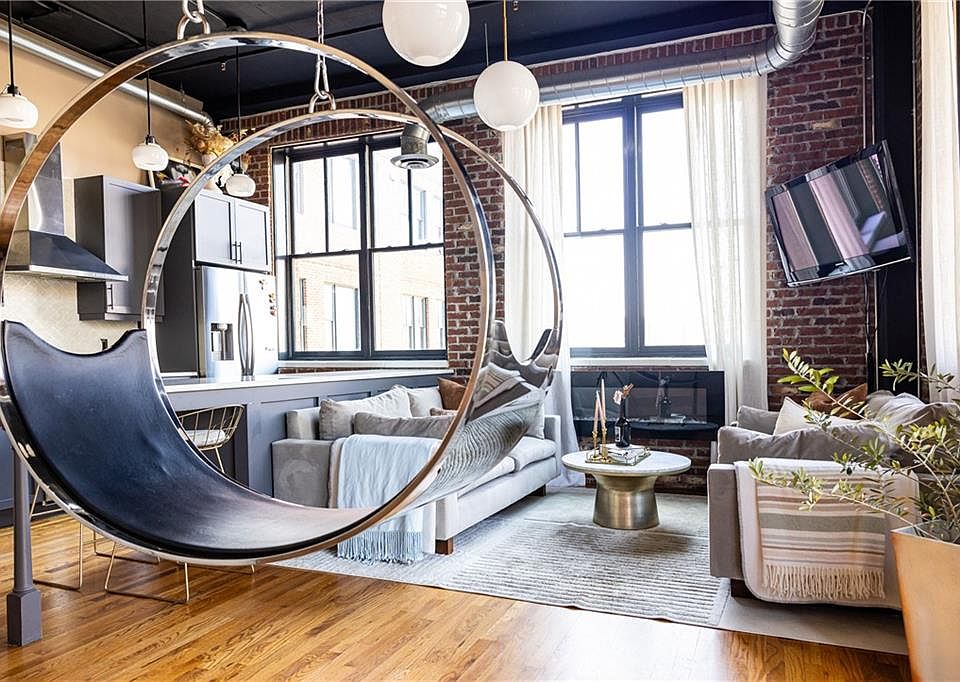 1st image of 3235 Roswell Rd NE Unit 519