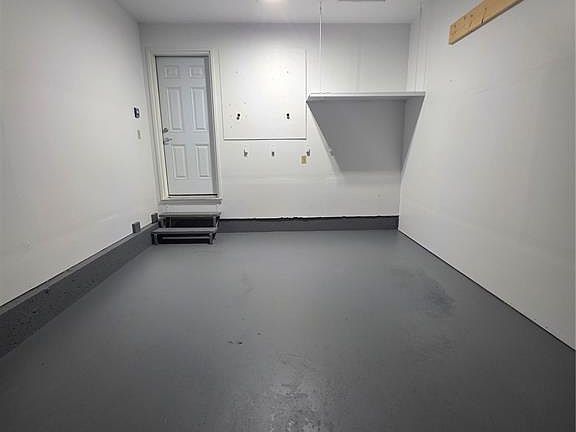 5th image of UNIT B-1159 Taisey CRESCENT