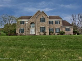 1304 Violet Ter, Waverly, PA 18471