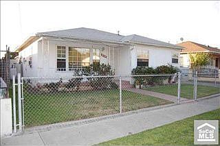 2nd image of 10521 Ravenswood Ave