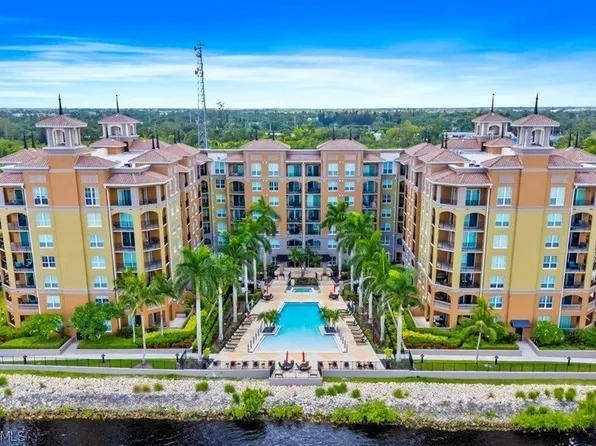 2825 Palm Beach Blvd APT 409, Fort Myers, FL 33916