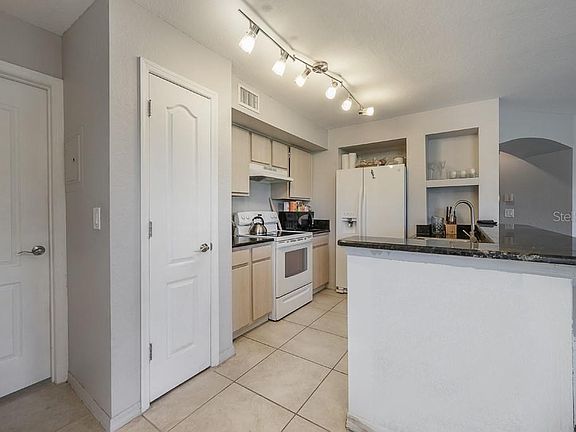 3rd image of 8516 Island Breeze Ln Unit 103