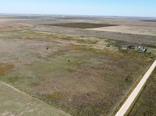 4752 E Road 7, Ulysses, KS 67880