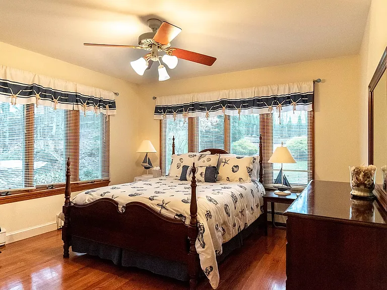 10 Deer Trail Rd — Photo 16