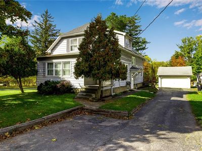 5232 Genesee St, Bowmansville, NY, 14026