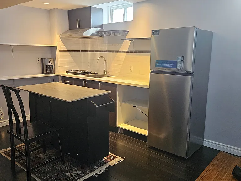 143 Maroon Dr — Photo 11