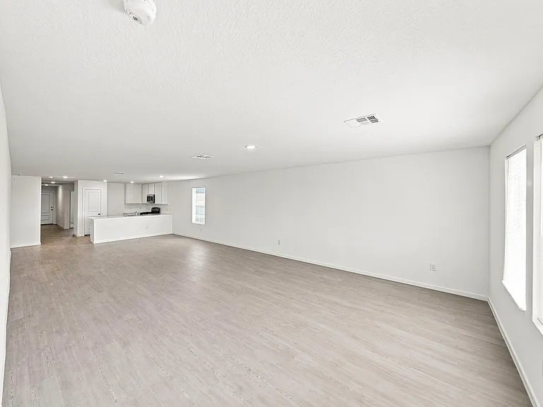 3131 Dispatch Dr — Photo 7
