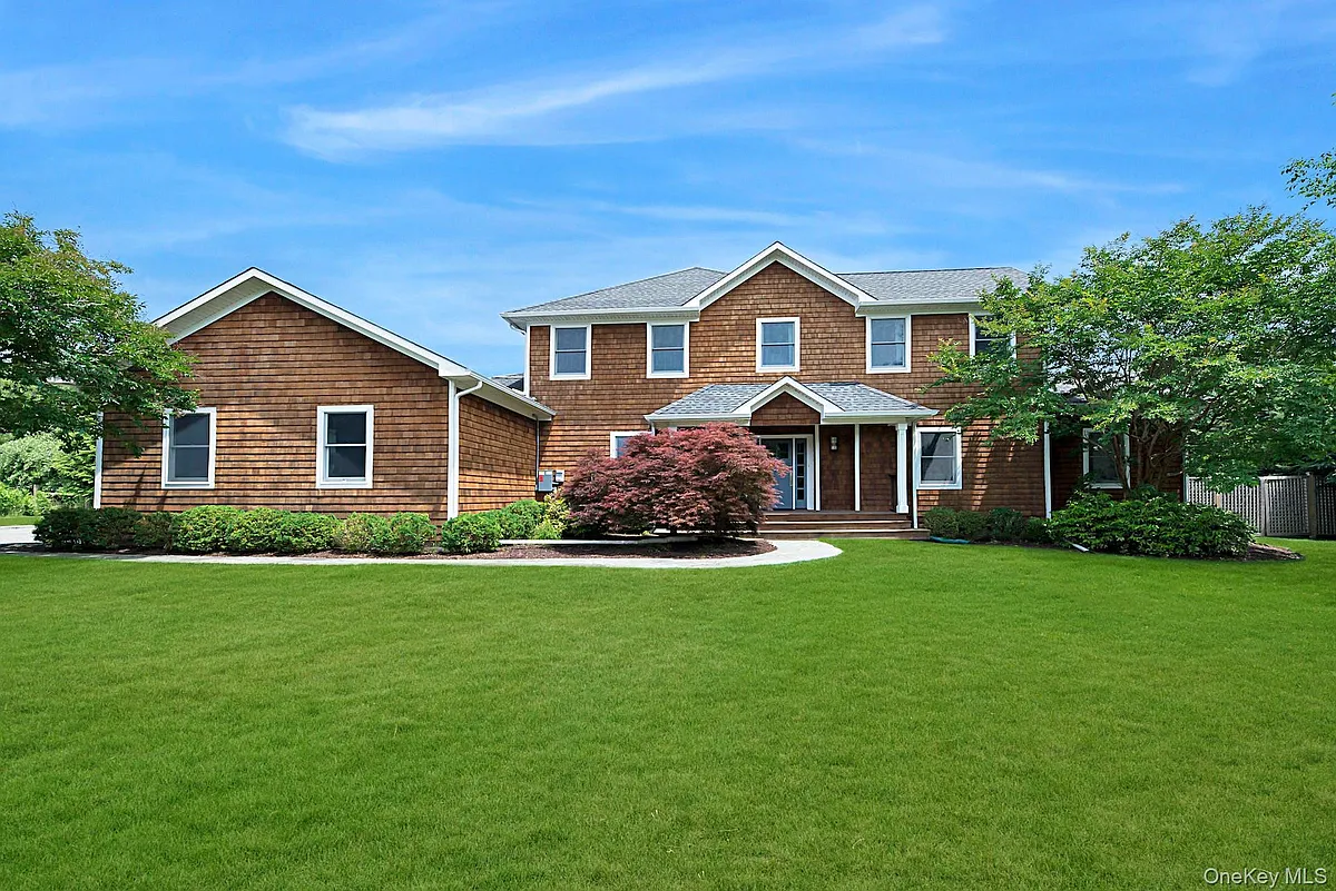 Building Photo - 450 Sterling Woods Ln