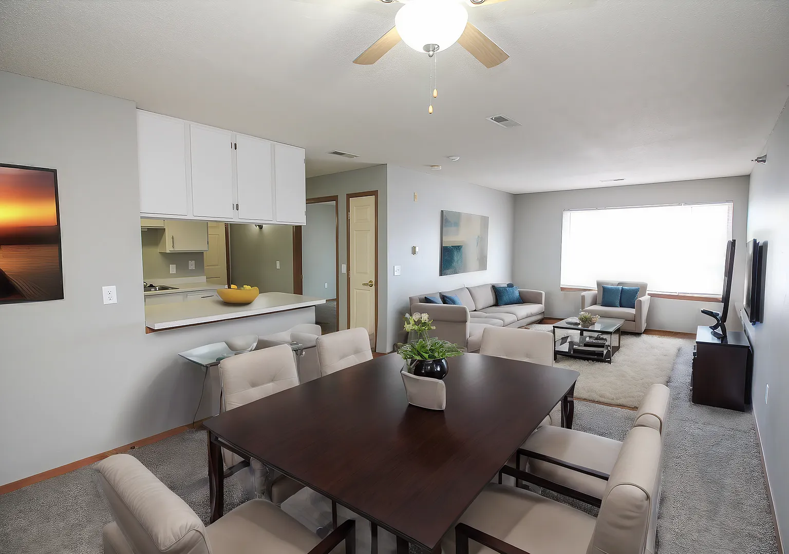 Pinehurst Apartments — Photo 2