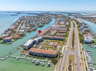 301 Madeira Cir, Tierra Verde, FL 33715