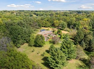 9255 Lynn Wood Rd, Waconia, MN 55387