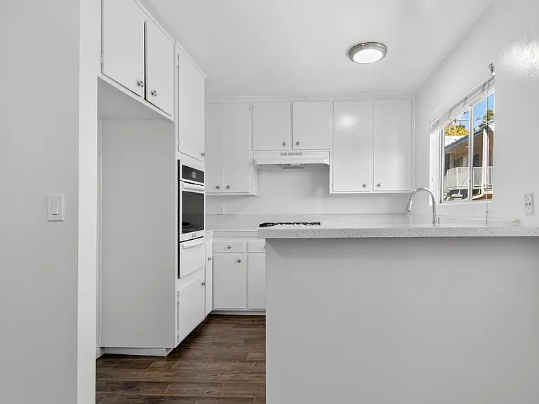 Rose Terrace Apartment Homes — Photo 13