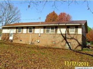 654 School House Rd, Baileyton, AL 35019