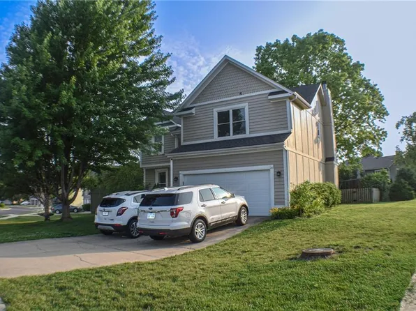 15200 Riley St, Overland Park, KS 66223