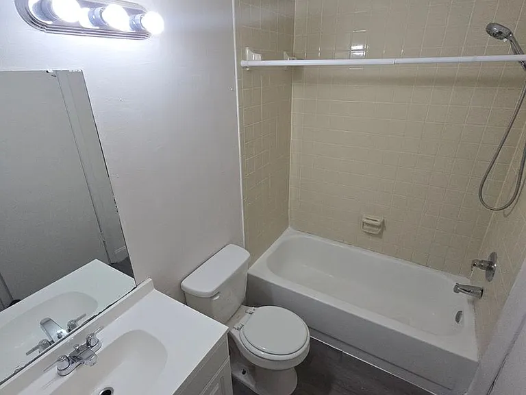 22640 Watersedge Blvd #66 — Photo 11