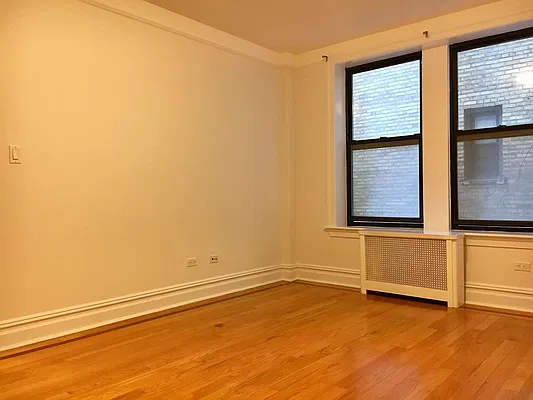 Rented by New York City Property and Residence Management, LLC | media 9