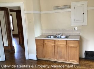 2720 N 49th St, Milwaukee, WI 53210