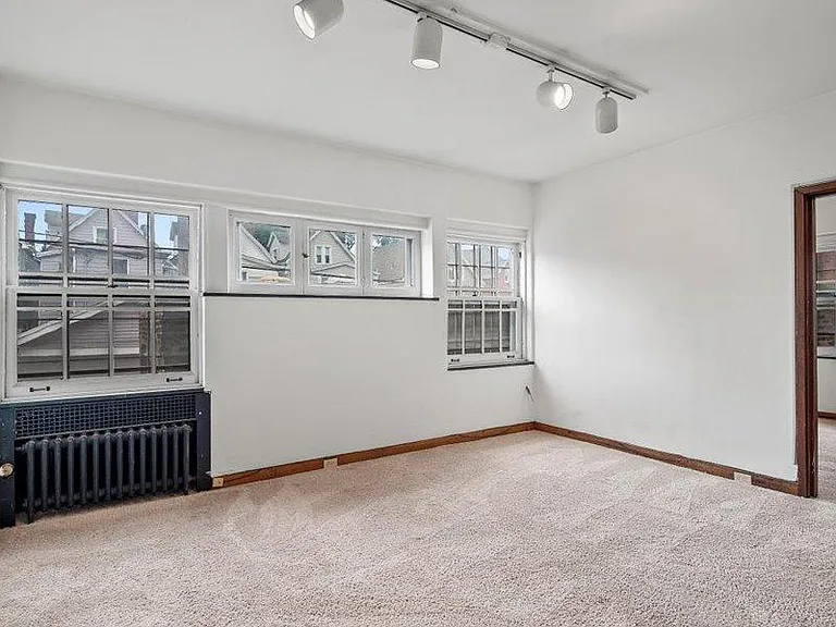 340 S Highland Ave #2B — Photo 4