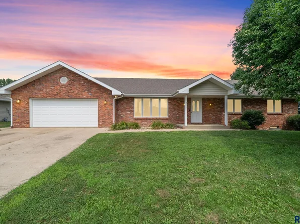 514 Anderson St, Alcester, SD 57001