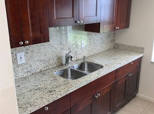 106 1203rd Ave #52, Pompano Beach, FL 33068