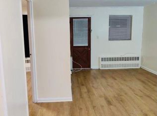 5856 78th St FLOOR 1, Middle Village, NY 11379