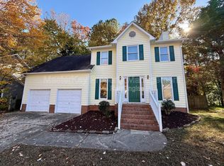 306 Cary Pines Dr, Cary, NC 27513